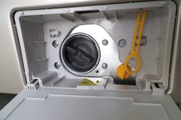 滚筒洗衣机门打不开的解决办法（滚筒洗衣机门为什么打不开）