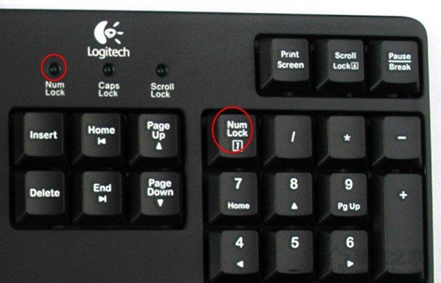 台式电脑键盘灯不亮也没反应（我的台式电脑键盘灯不亮，怎么办）